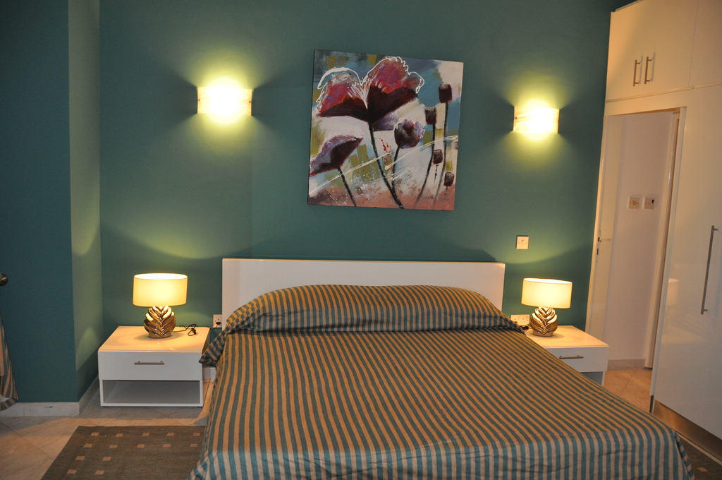 Sliema Seafront Apartment's Image 14