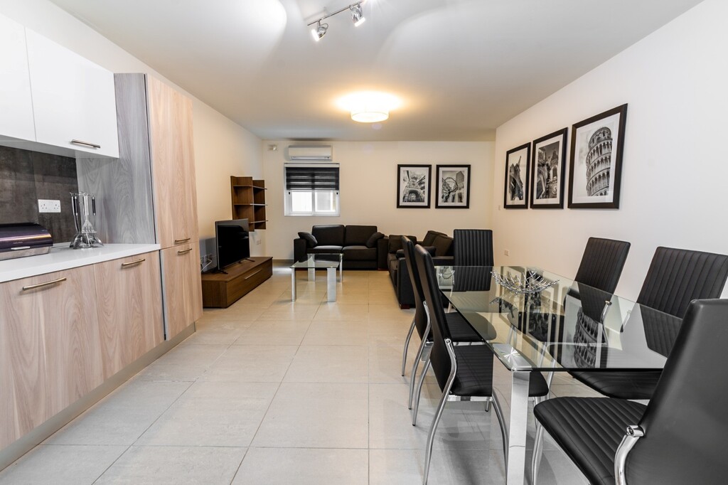 apartment for rent christies malta