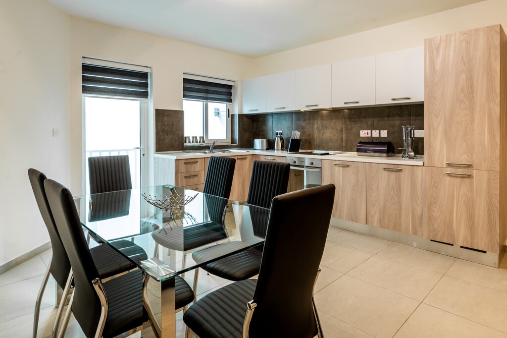 ibragg apartment for rent christies malta