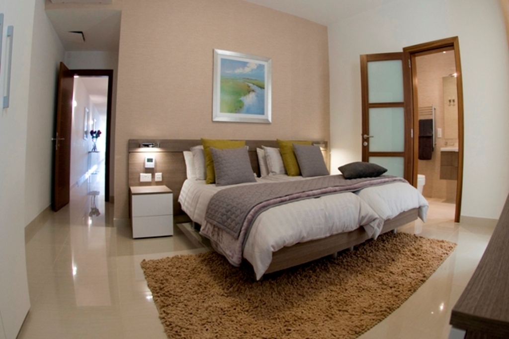 Luxury rental main bedroom