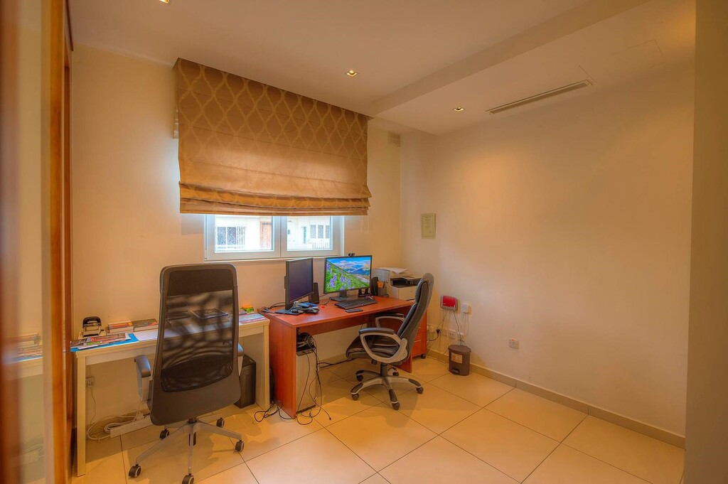 Ibragg Furnished Semi-detached Villa's Image 7