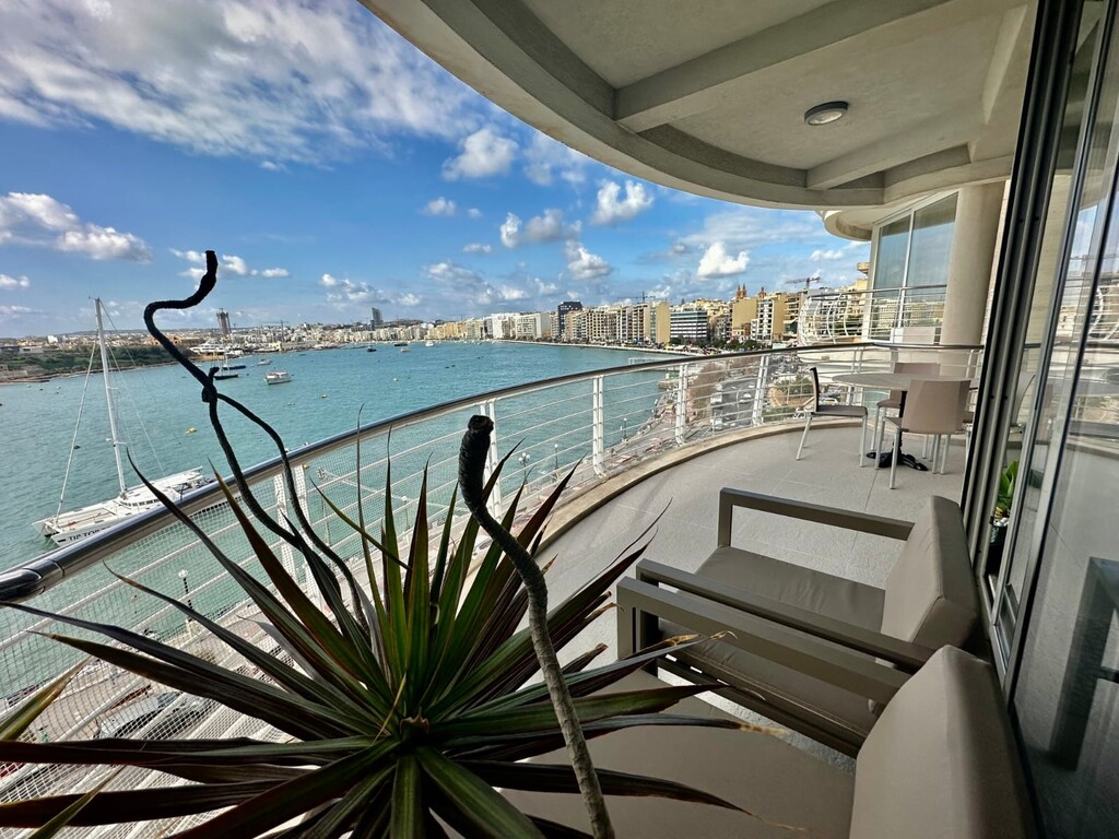 P_000227_Sliema-apartment-to-let