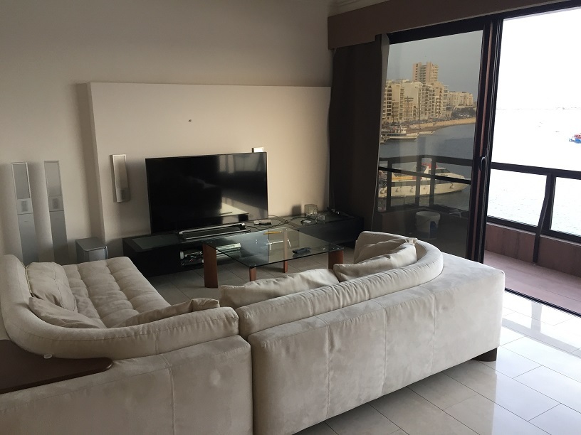 property to let sliema