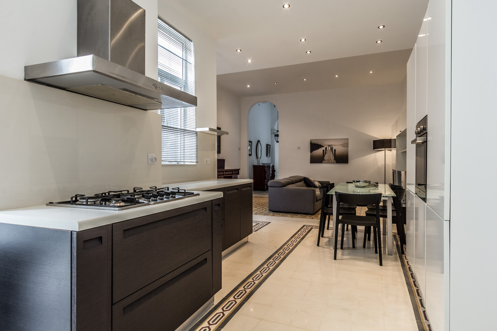 Sliema, Furnished Town House's Image 5
