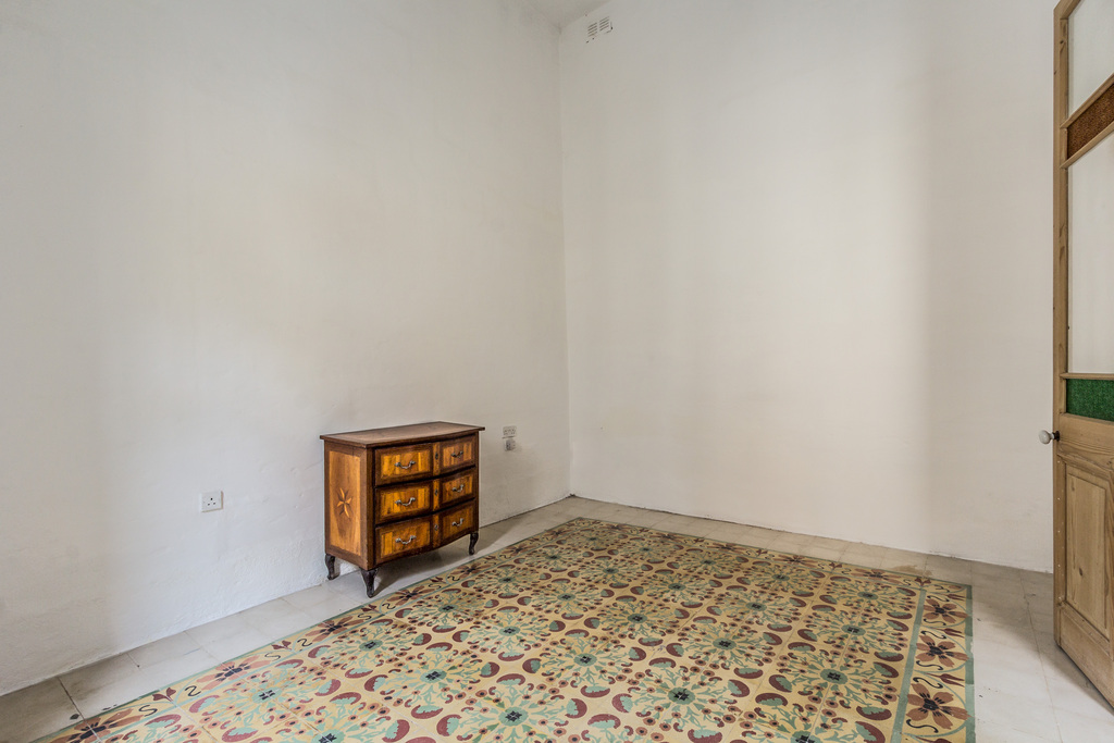 Sliema, Furnished Town House's Image 10