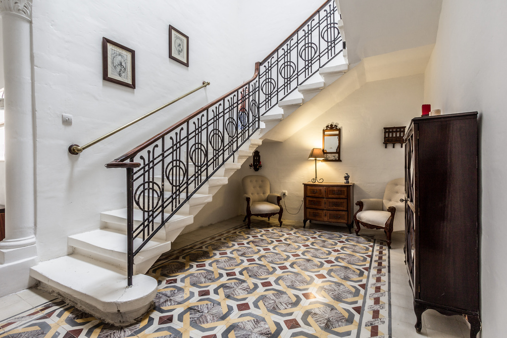 Townhouse for sale malta oyster 