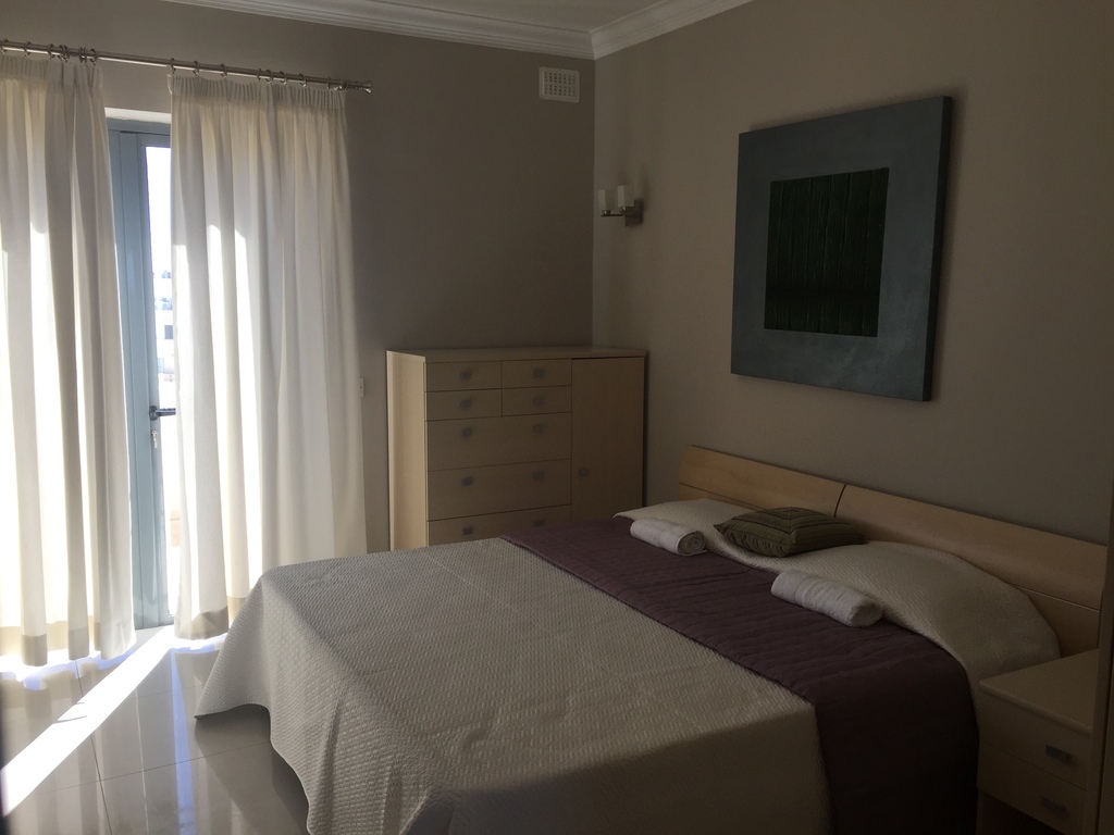 Sliema, Furnished Penthouse's Image 5