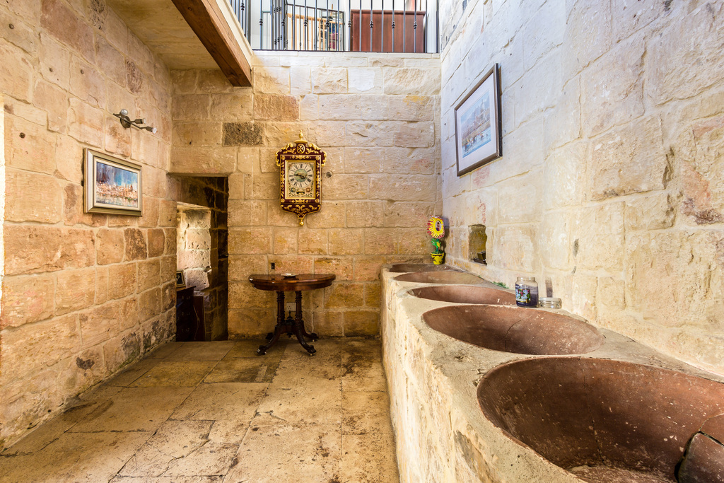 Gharghur, Converted House of Character's Image 6
