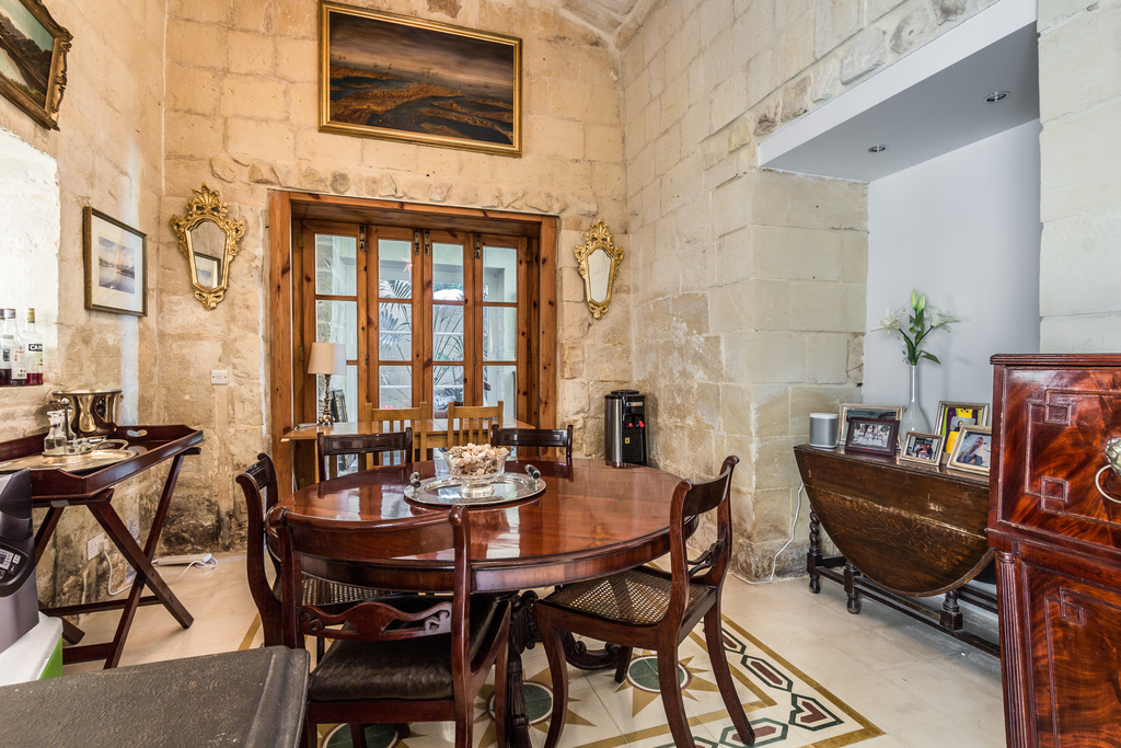 Gharghur, Converted House of Character's Image 9
