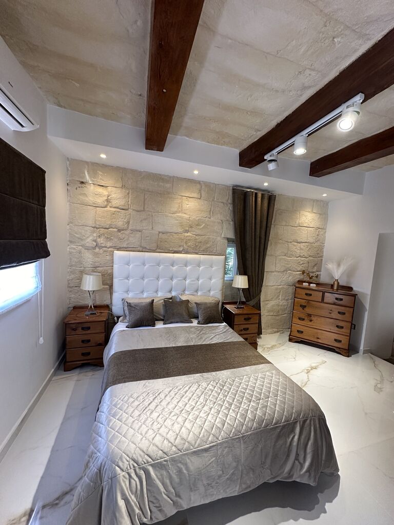 Naxxar, Furnished Farmhouse's Image 12