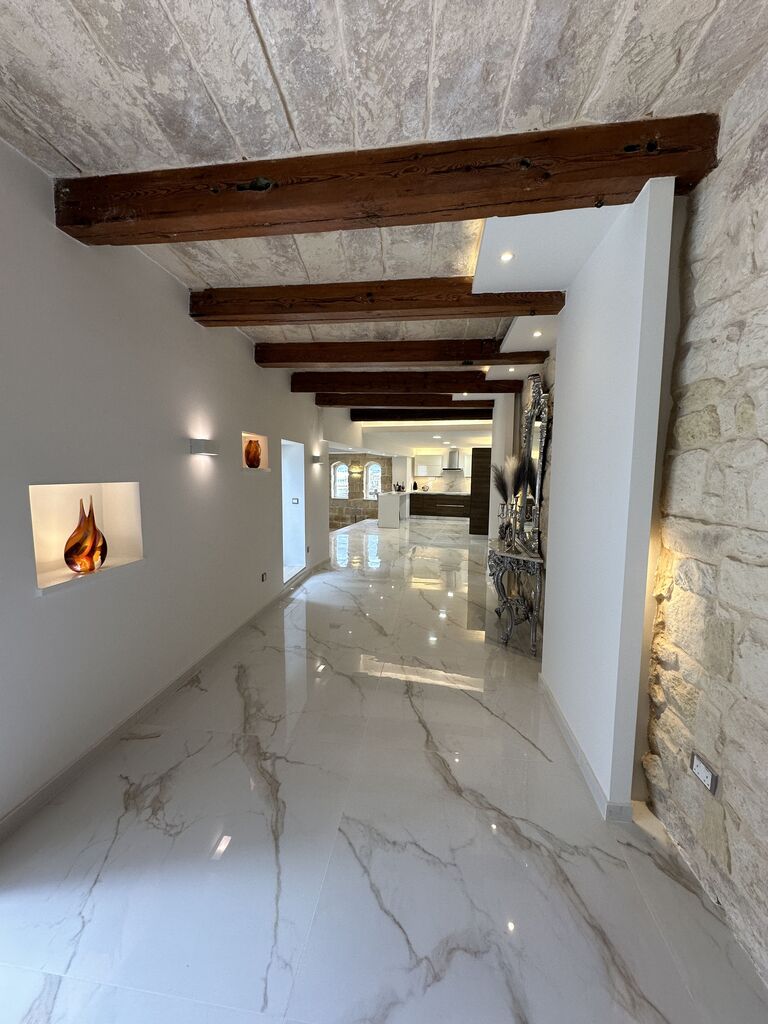 Naxxar, Furnished Farmhouse's Image 39