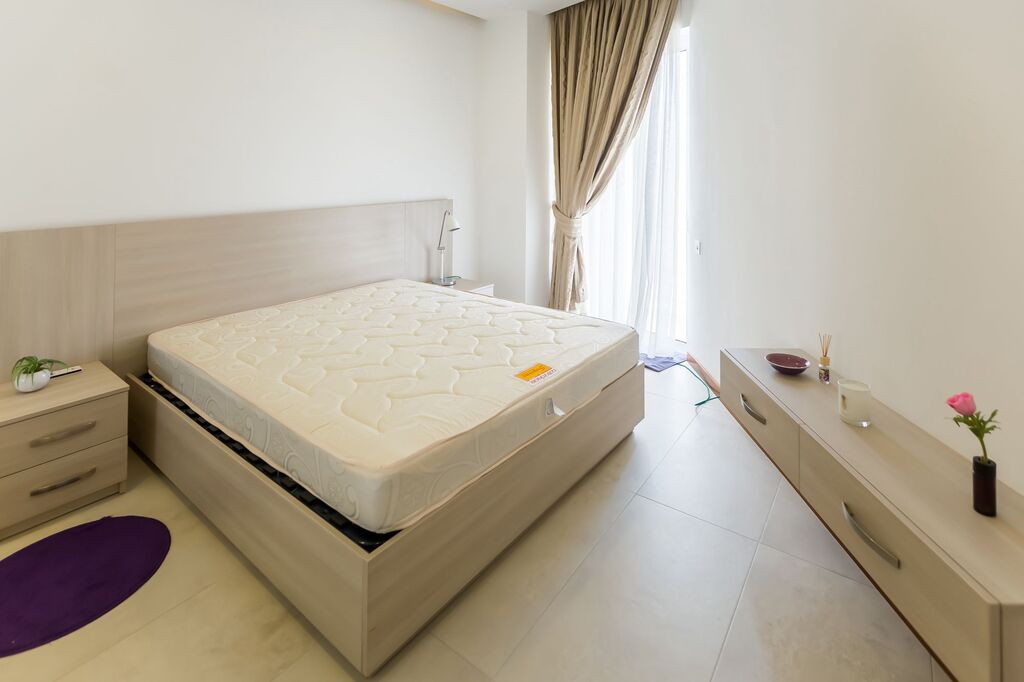 ST.julians-apartment-prime-location-christies-malta