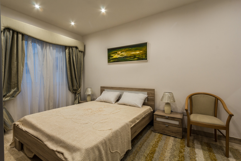 Luxury Apartment's Image 6