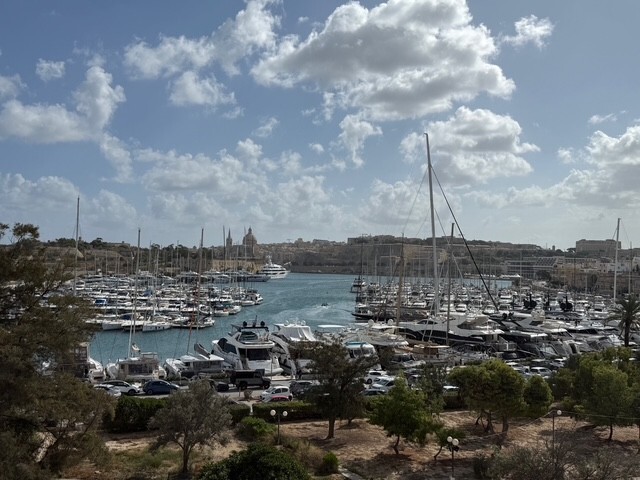 Gzira-apartment-to-let-christies-malta