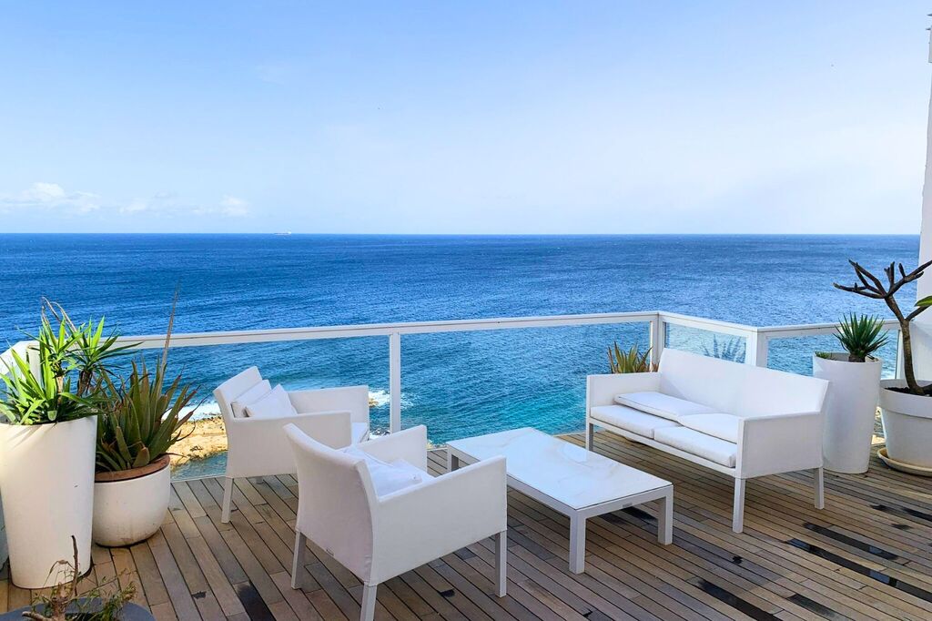 Sliema-seafront-penthouse-to-let-Christies-Malta