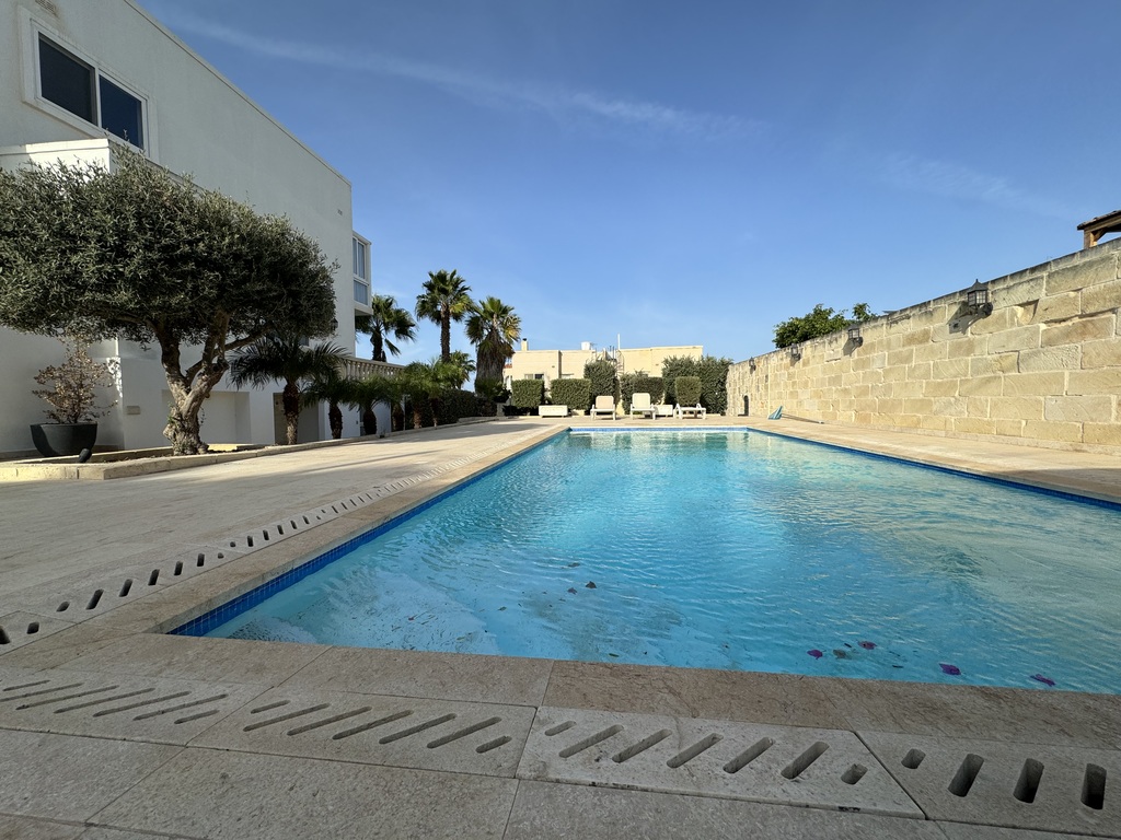 Madliena, Furnished Detached Villa's Image 3