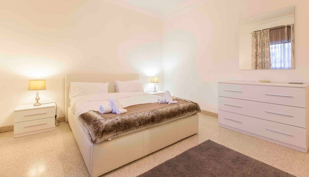 Seafront Apartment's Image 13