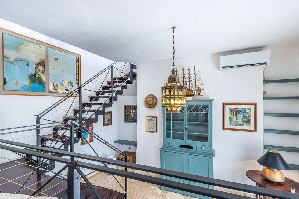 St Julians, Seafront Town House's Image 15