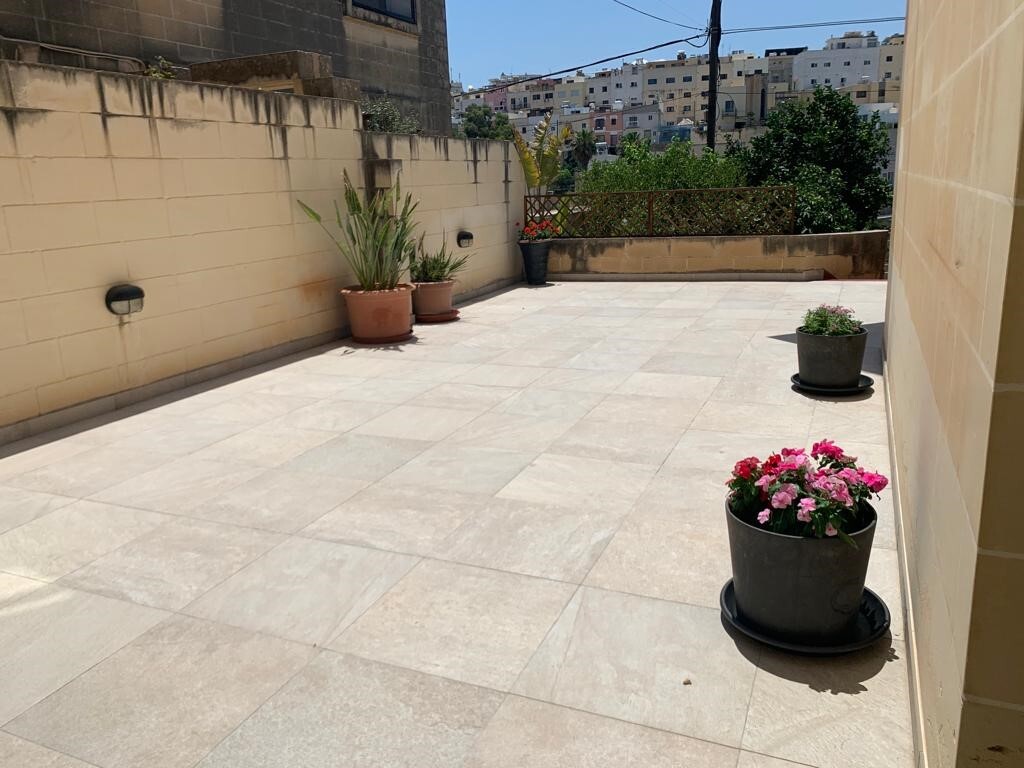 Swieqi, Furnished Maisonette's Image 13