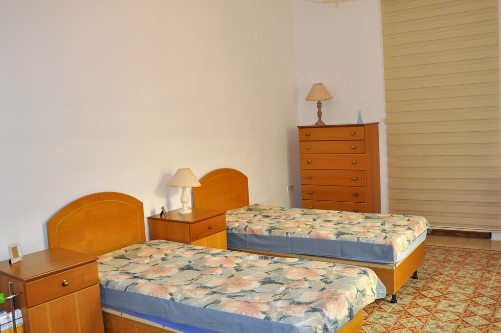 St Julians, Furnished House of Character's Image 7