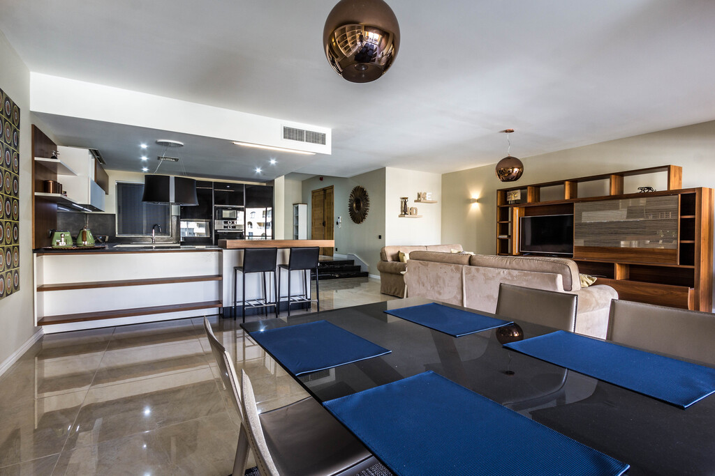 Portomaso, Furnished Apartment's Image 5