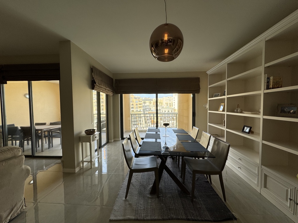 Portomaso, Furnished Apartment's Image 4