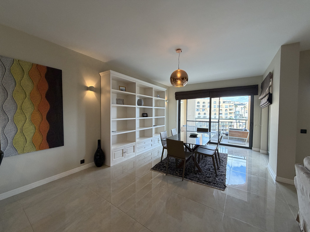 Portomaso-prime-location-apartment-christies-malta