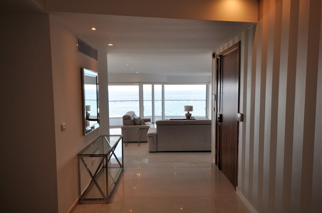 Sliema, Luxury Furnished Apartment's Image 4