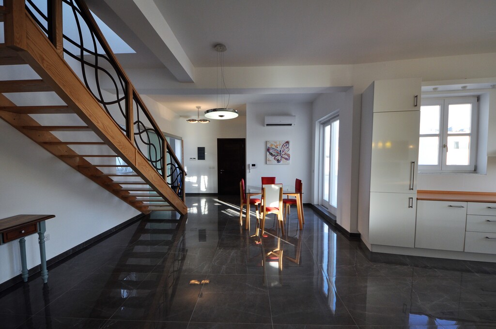 Sliema Luxury Duplex Penthouse's Image 3