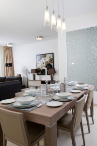 P_000812_Quisisana-dining-200x30