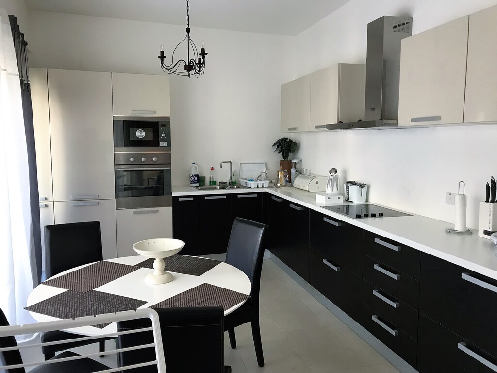 Pendergardens, Furnished Apartment's Image 3
