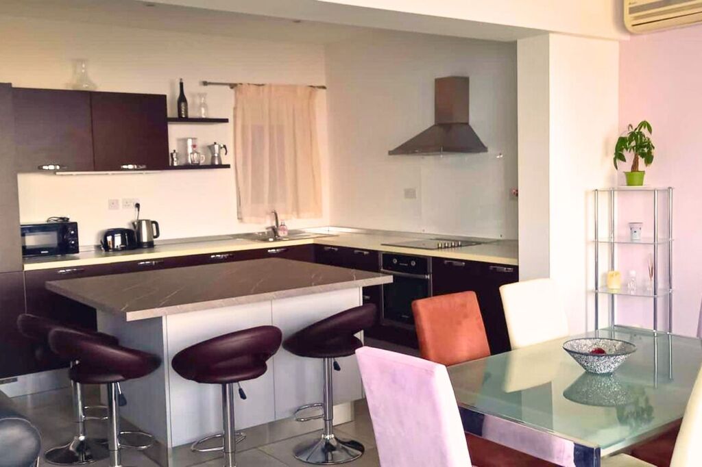 Sliema-Seafront-Flat-Kitchen-Christies