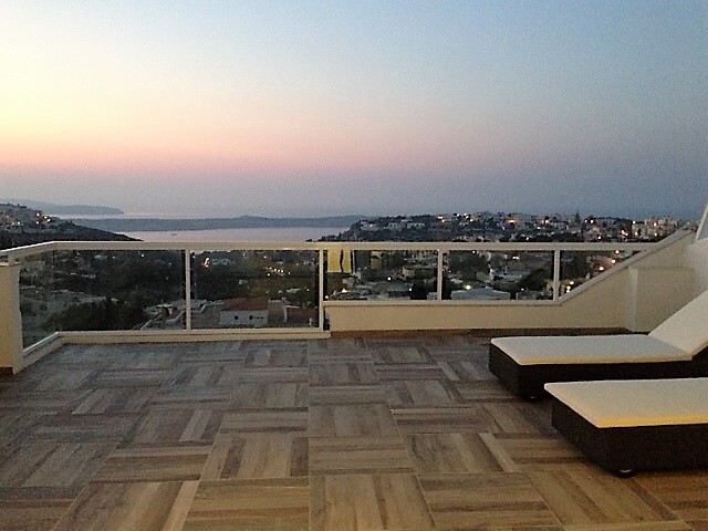 P_000984_Outdoor_Terrace.JPG