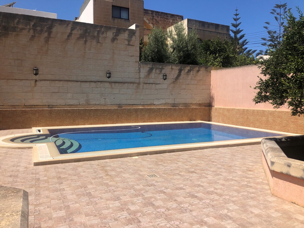 Madliena, Furnished Detached Villa's Image 6