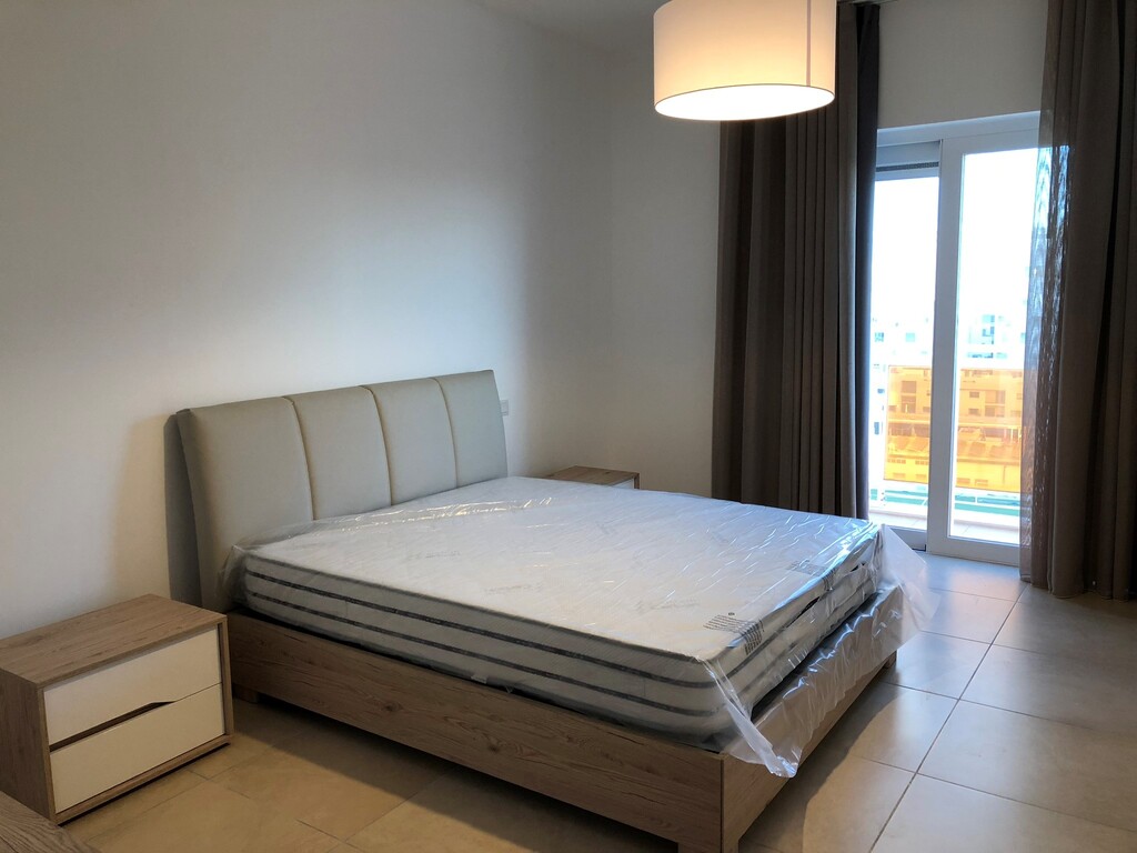 Sliema, 3 bedroom Furnished Apartment's Image 5