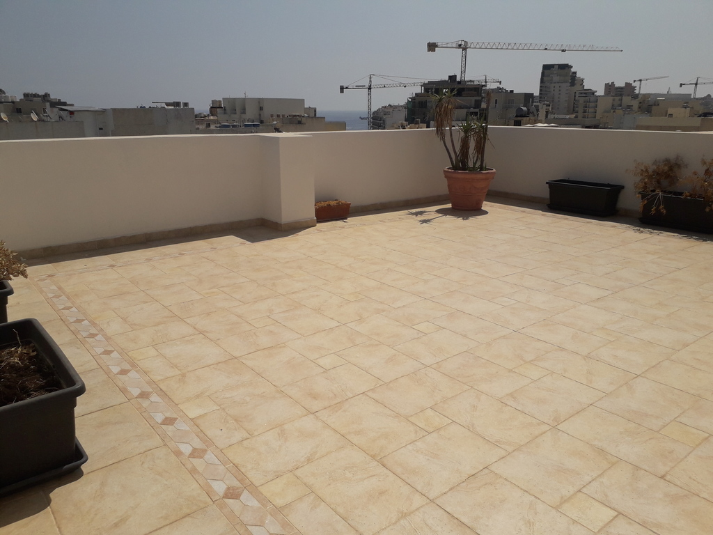 Sliema, Finished Penthouse's Image 10