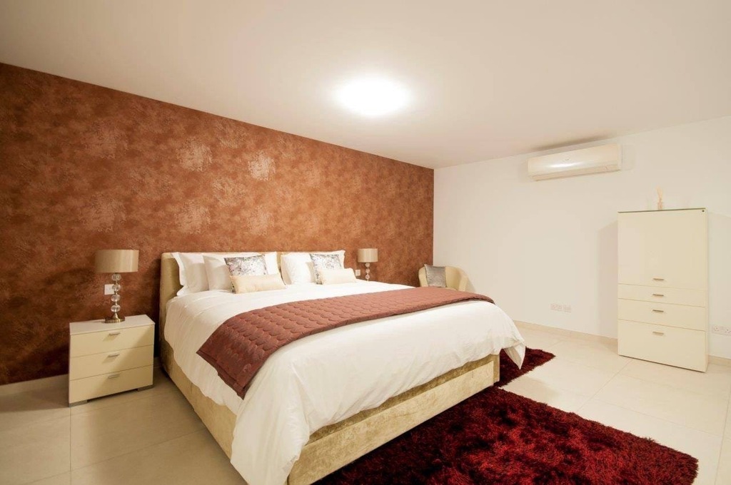 Sliema, Furnished Apartment's Image 6