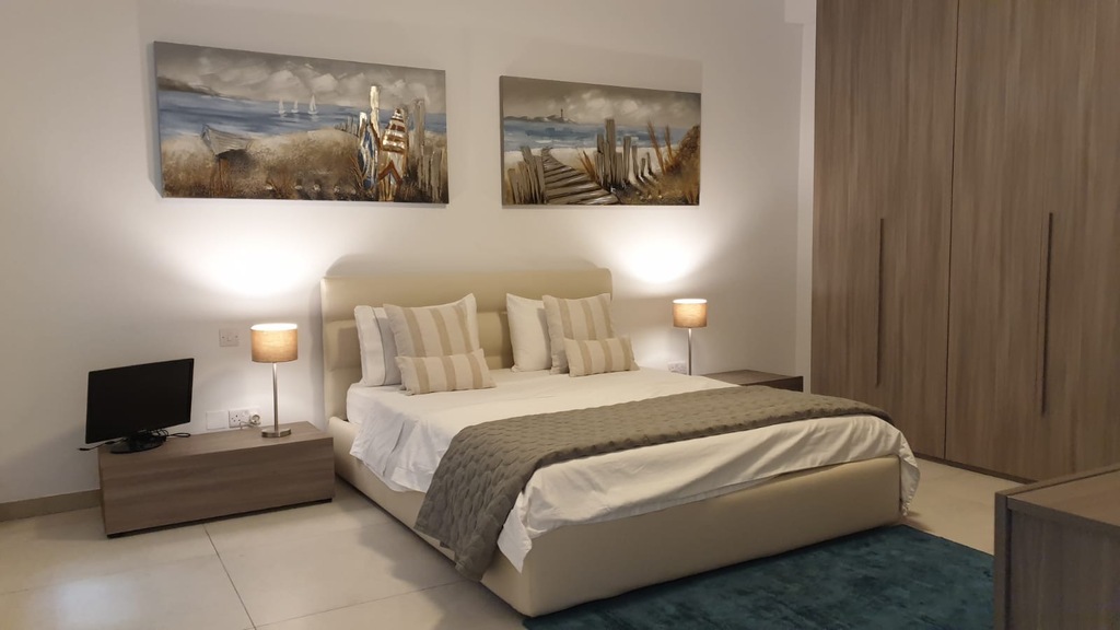 Sliema, Furnished Apartment's Image 7