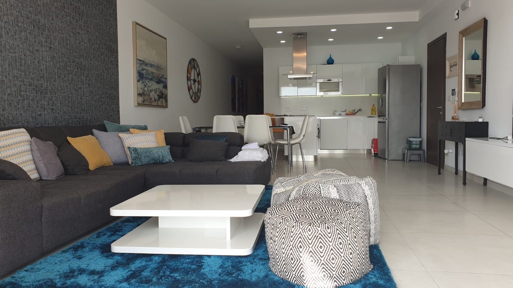 Sliema, Furnished Apartment's Image 4