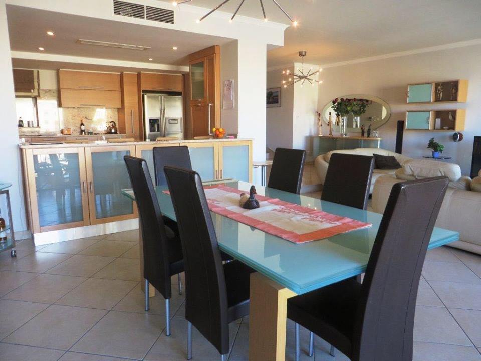 Portomaso, Furnished Apartment's Image 3