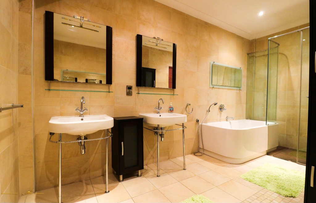 Sliema, Furnished Apartment's Image 12