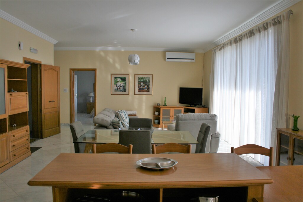 Sliema, Furnished Apartment's Image 4