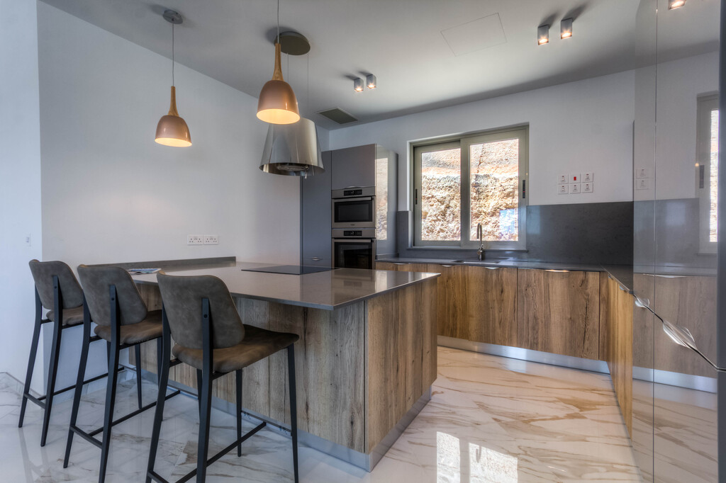 Portomaso Finished Apartment's Image 7