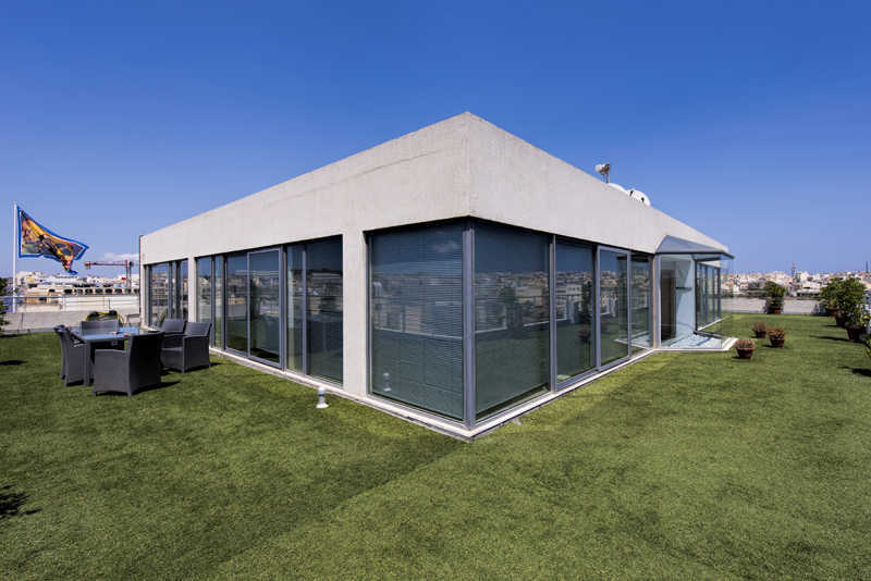 P_001433_PH_Terrace.jpg