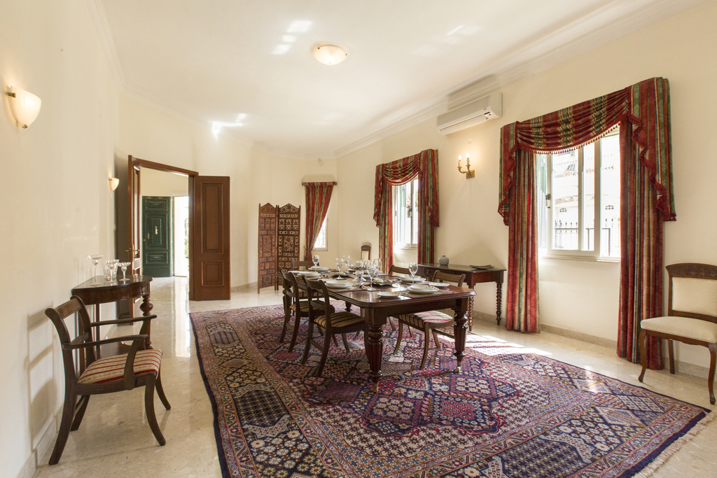 Iklin, Furnished Detached Villa's Image 9