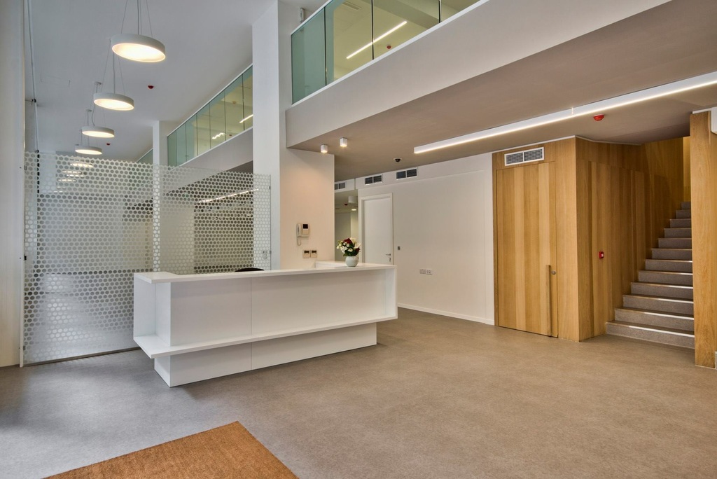St Julians, Fully Equipped Office's Image 2