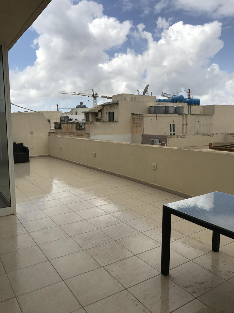 central penthouse