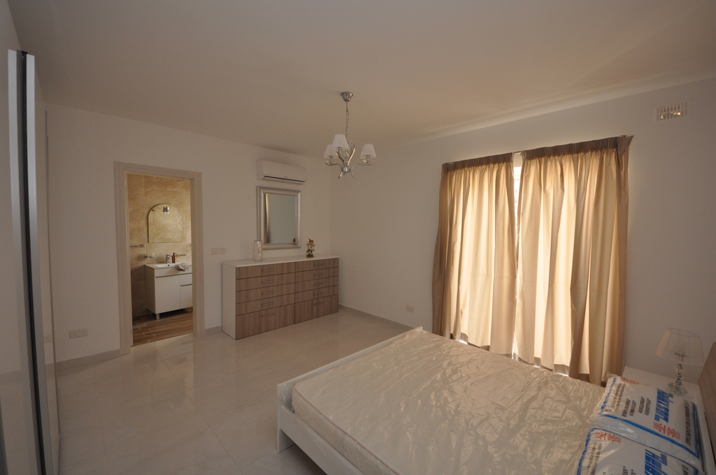 Msida, Furnished Apartment's Image 4