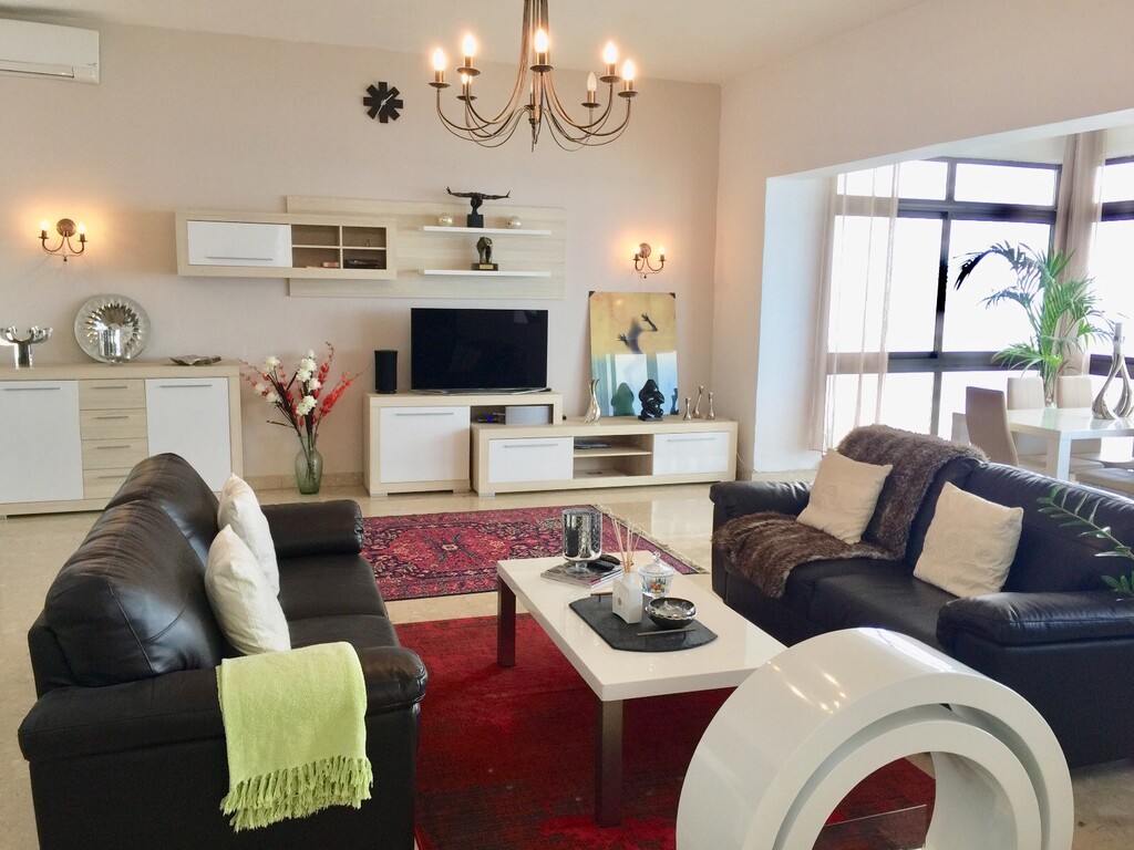 excellent location sliema