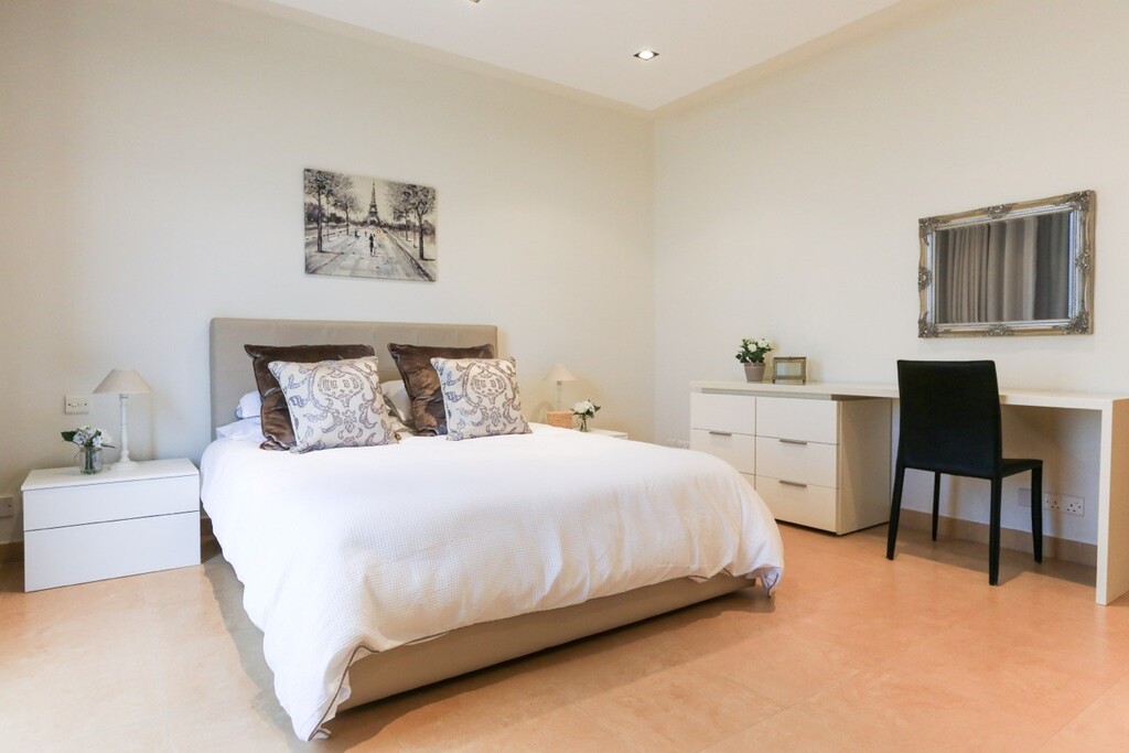 Sliema Furnished Penthouse's Image 6
